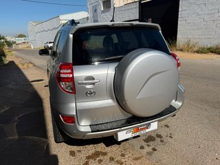 Toyota RAV4 2009