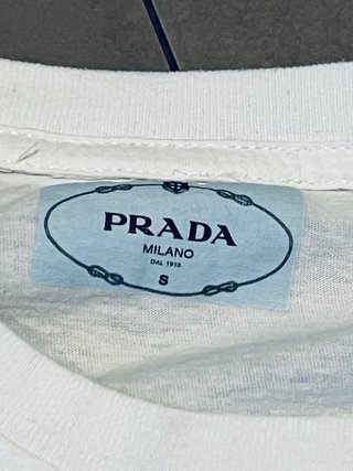 Camiseta Prada Blanca Logo Milano