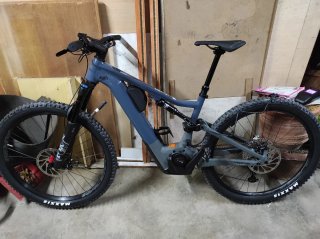 Bici Eléctrica MTB 29 Focus