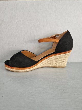 Sandalias cuña negras y marrones talla 41 nuevas