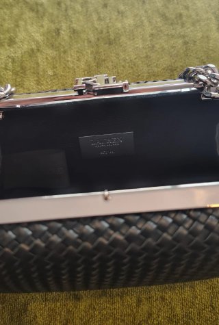 Clutch Ralph Lauren Negro y Plateado