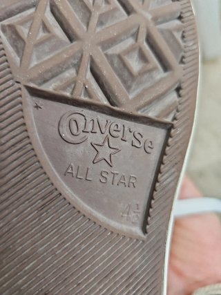 Converse Chuck Taylor T37