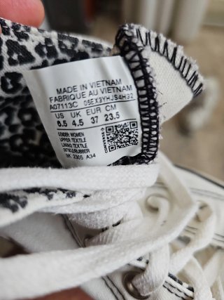 Converse Chuck Taylor T37