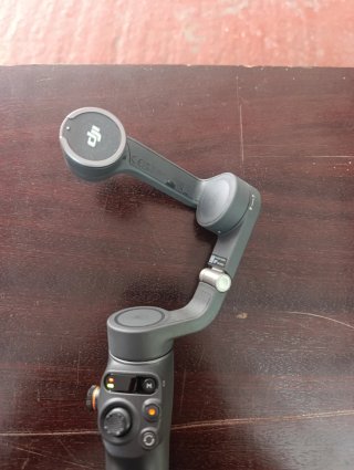 Stabilizzatore DJI con accessori