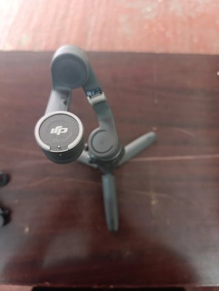 Stabilizzatore DJI con accessori
