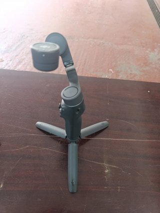 Stabilizzatore DJI con accessori