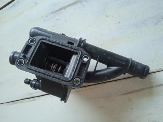 Caja termostato 1.6 TDCI / HDI