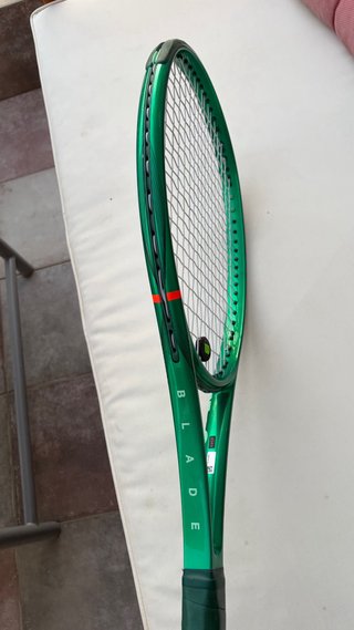 Wilson Blade v10 100 PRO (seminueva)