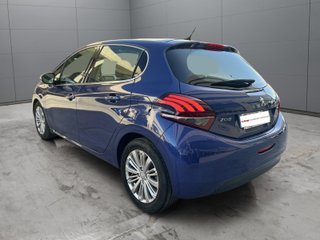 Peugeot 208  1.6 BlueHDi 100cv Allure