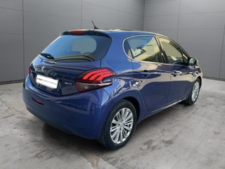 Peugeot 208  1.6 BlueHDi 100cv Allure