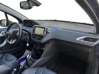 Peugeot 208  1.6 BlueHDi 100cv Allure