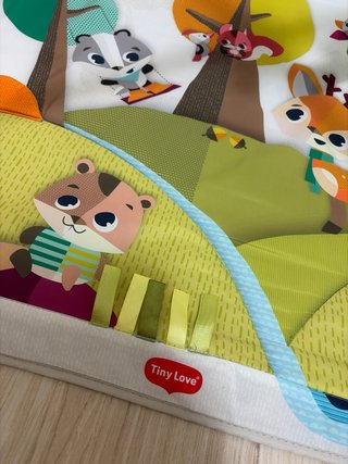 Manta de juego Tiny Love para bebé