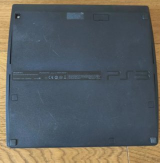 Ps3 slim 120gb + 4 controller + gioco rio e Buzz