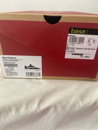 Zapatillas Vans Talla 39 Negras y Blancas