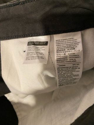 Bermuda Cargo Levi's Negro talla 30