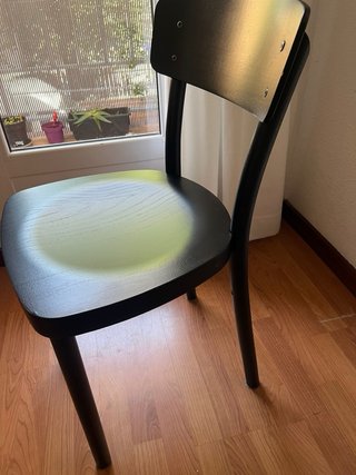 Sillas de comedor de madera negras