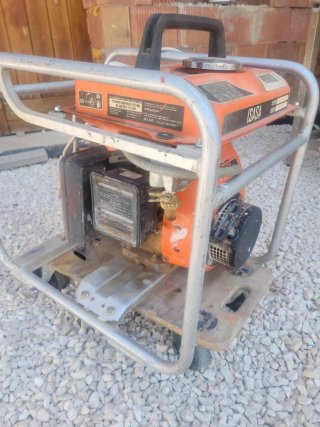 Generador Kubota AE1900 Japonés