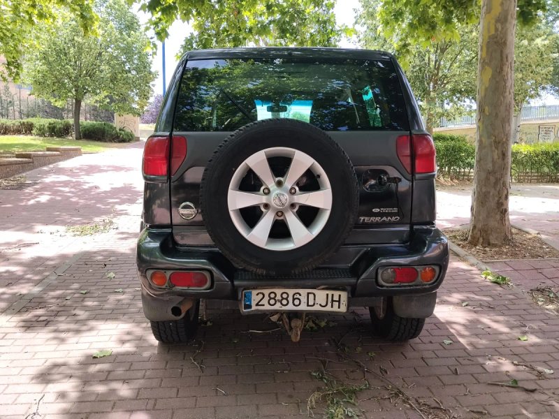 Nissan Terrano II 2025 - foto 1