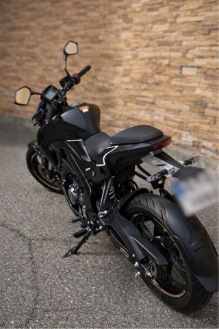 Moto ZONTES ZT15-2K5 125cc Naked Negra