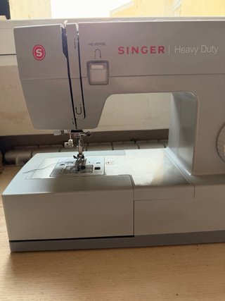 Máquina de Coser Singer Heavy Duty
