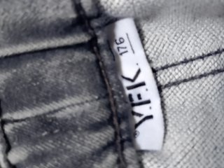 Pantalón corto gris hombre