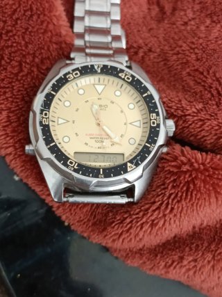 Reloj Casio RTZ Beige/Plata