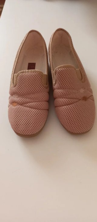 Zapatillas Luzan Beige T40 y Azul T36