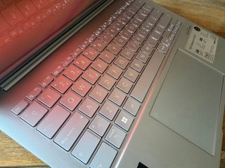 Asus Zenbook 14 Intel Core Ultra 7