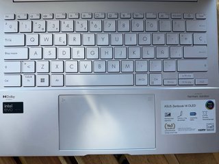 Asus Zenbook 14 Intel Core Ultra 7