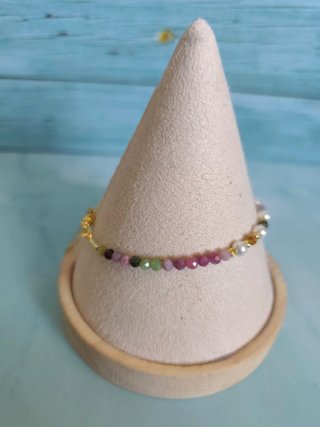 Pulsera Turmalina Natural y Perlas.