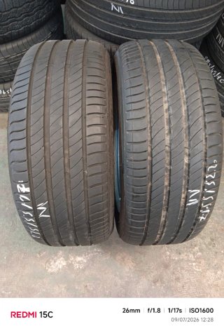 Neumático 235/55/17