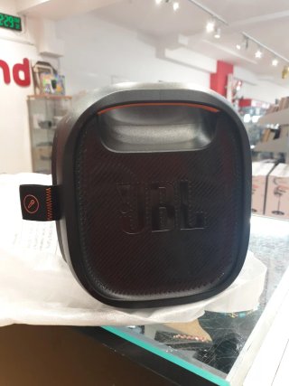 JBL Partybox ON-THE-GO Essential
