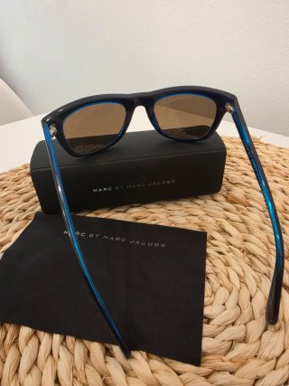 Gafas de sol Marc Jacobs negras y azules