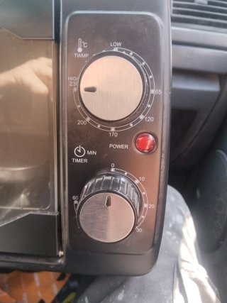 Horno eléctrico pequeño Comelec