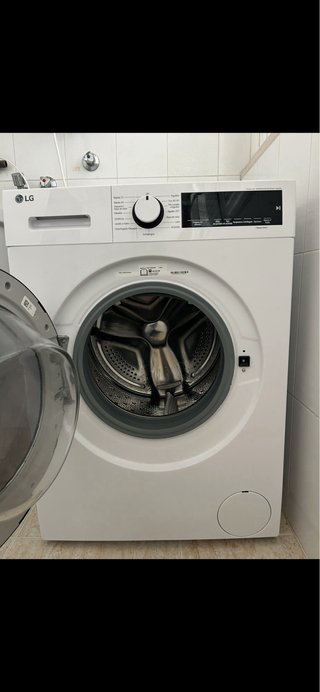 Lavadora LG semi nueva