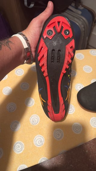 Zapatos MTB Nuevos Talla 43 (2 pares)uno con calas