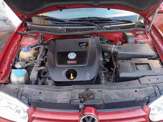 Volkswagen Golf 2003