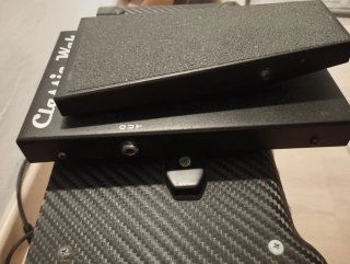 Amplificador Marshall MG15CF + Pedal Wah