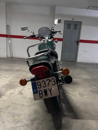 Suzuki Marauder 250cc Cruiser