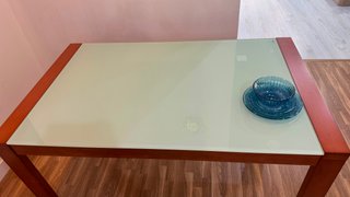 LIQUIDACION Mesa de madera+ Cristal templado nuevo