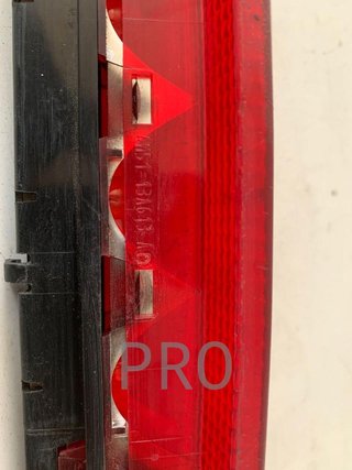 Luz de freno central Ford Focus usado