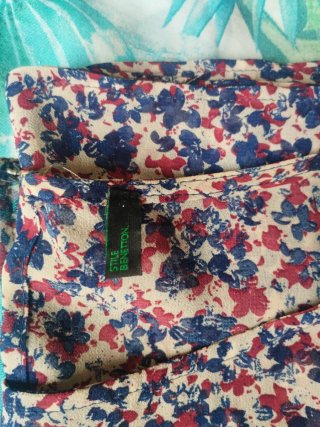 Blusa Benetton Talla XS Estampado Floral