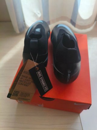 Nike Jr Zoom Superfly 10 FG/MG talla 36,5