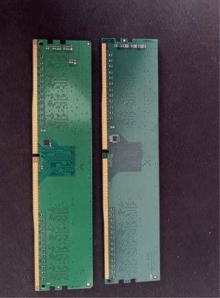 2x Crucial DDR4 8GB 2400MHz UDIMM