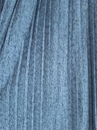 Falda plisada mujer gris