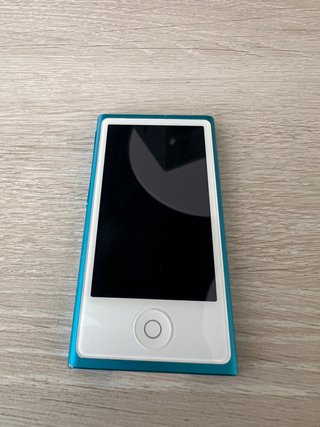 iPod Nano 16GB Azul Claro y Blanco
