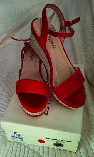 Sandalias Tino González Rojas T39 Nuevas
