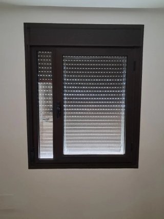 Se vende ventanas de 120 de ancho por 130 de alto.