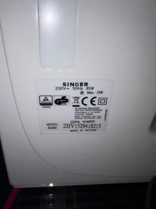 Máquina de coser Singer 8280