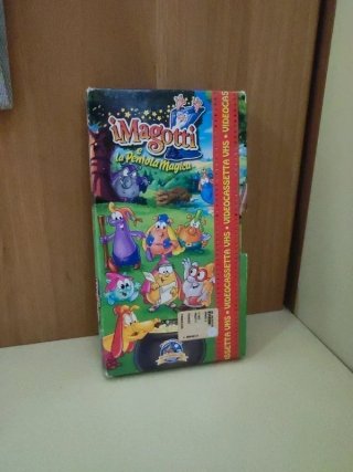 Magotti - La Pentola Magica Custodia ( in regalo)